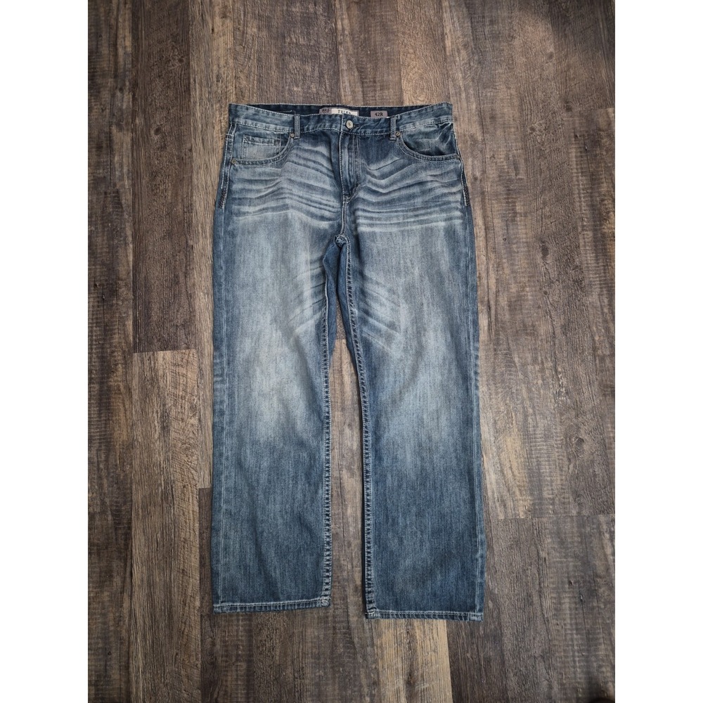 BKE Tyler Straight Leg Embroidered Faded Medium Wash Jeans Men's 42R x32